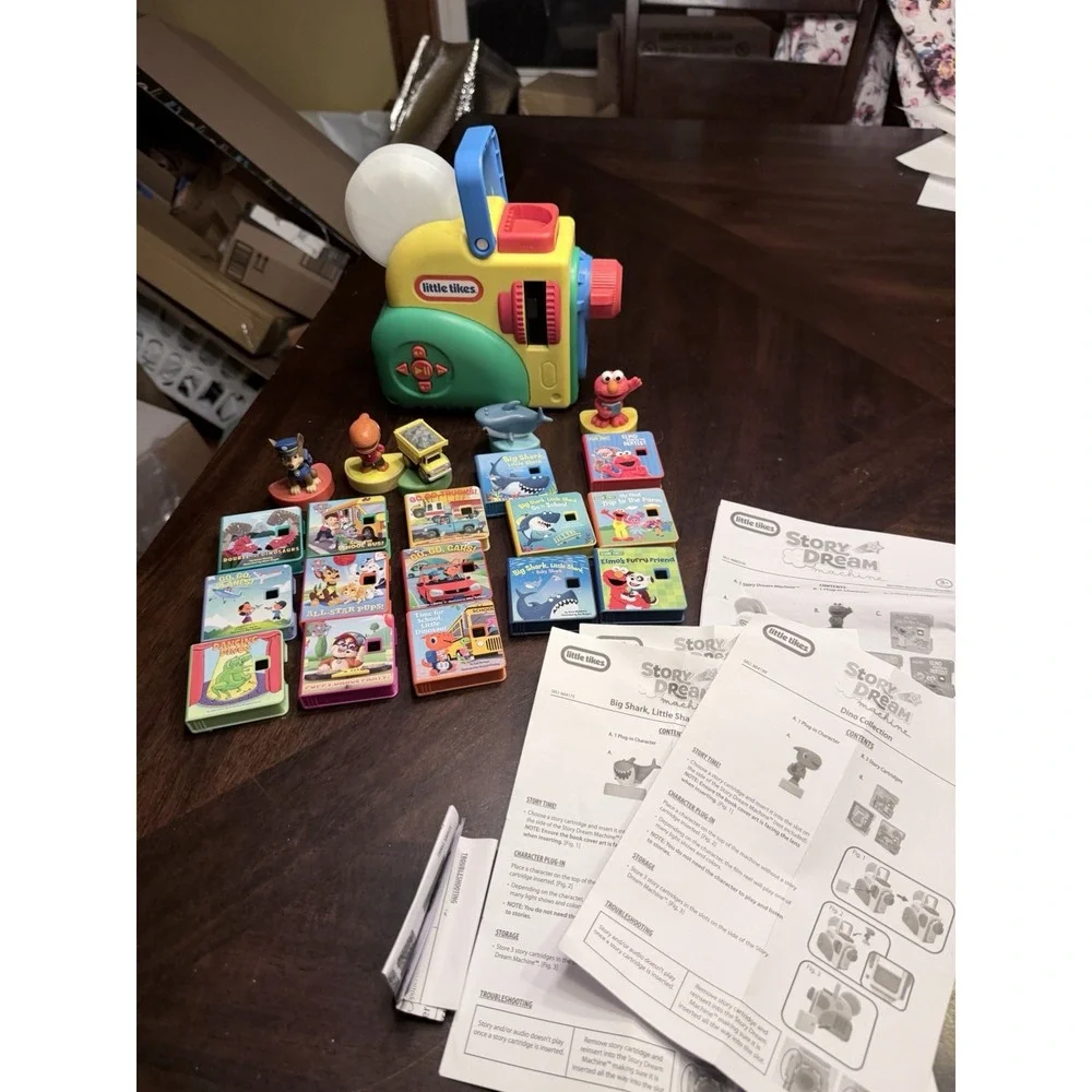 Little Tiles Story Dream Machine Projector 15 Bucks Five Character Characters